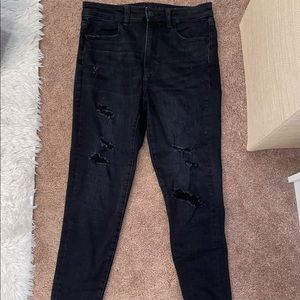 black ripped skinny jeans